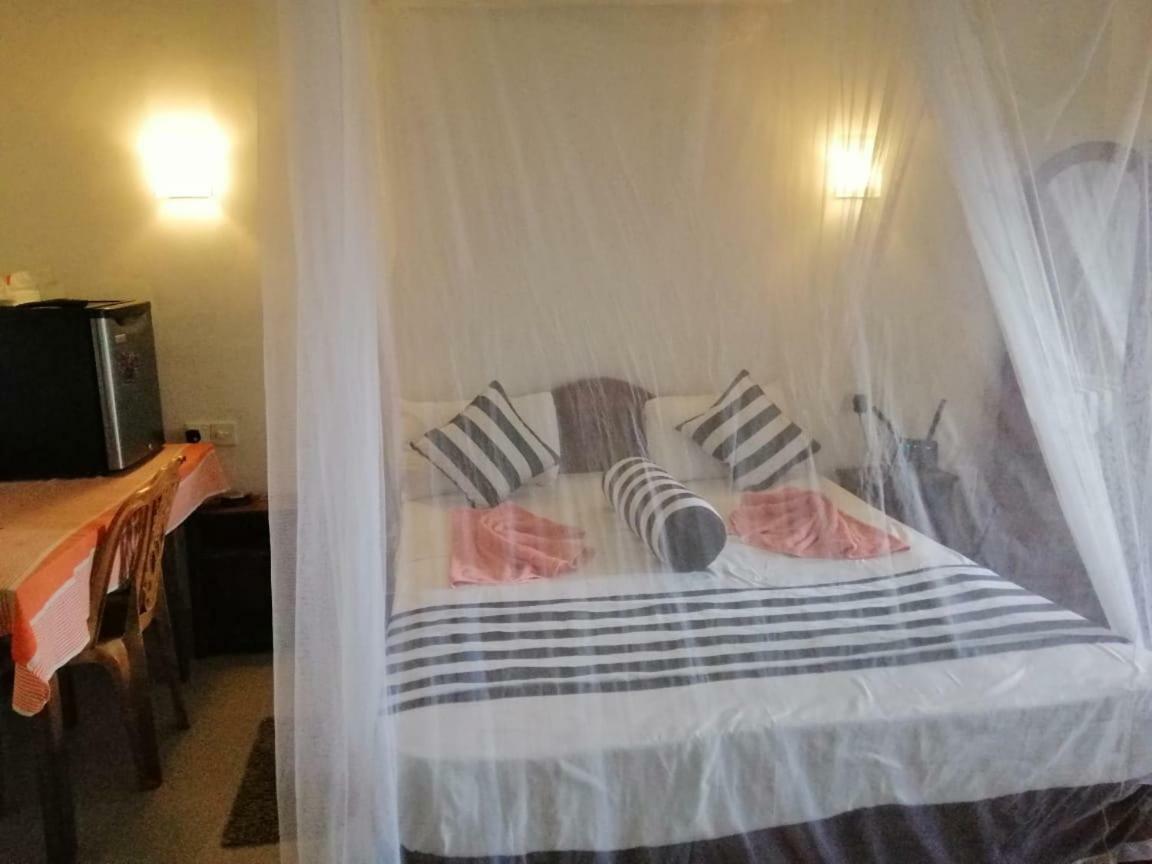 Appartement New Red Rose Ella Extérieur photo